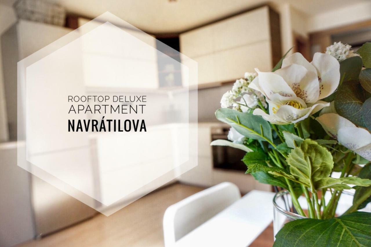 Rooftop Deluxe Apartment Prague Exterior photo